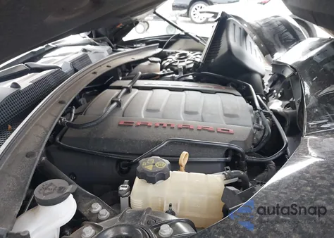 2021 Chevrolet Camaro Rwd Lt1 из США, поврежденный, VIN 1G1FF1R75M0132281